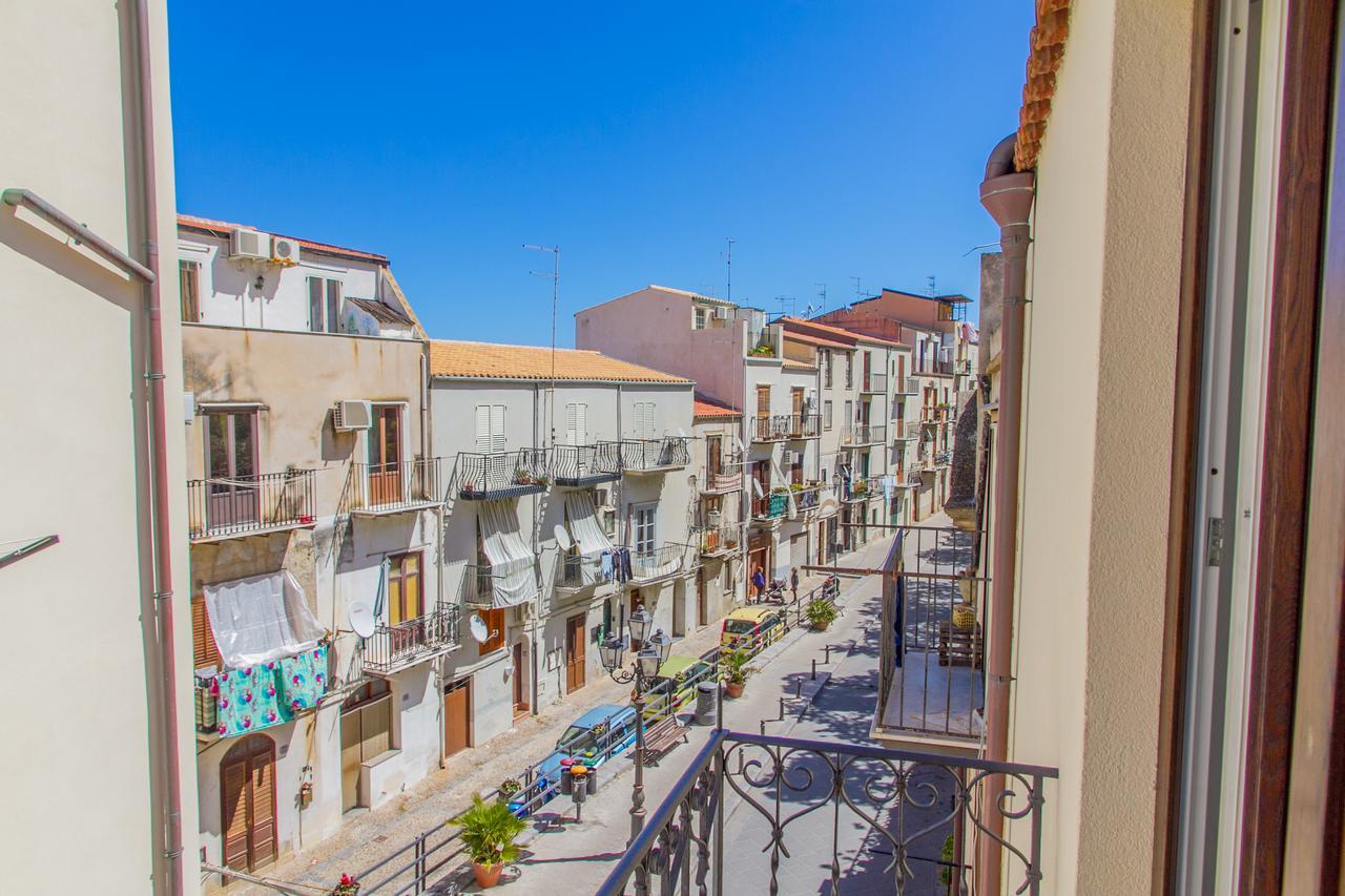 Terrazza Di Svevia Apartment Cefalu Exterior photo